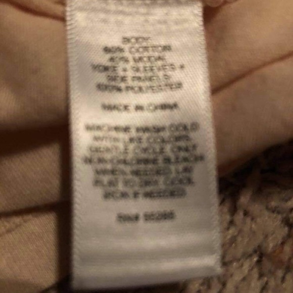 NWT Express Top - Picture 5 of 5